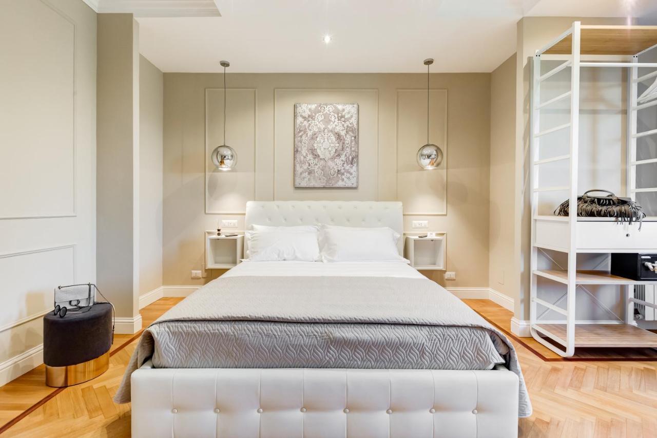 Mellini Palace By Premium Collection Gasthof